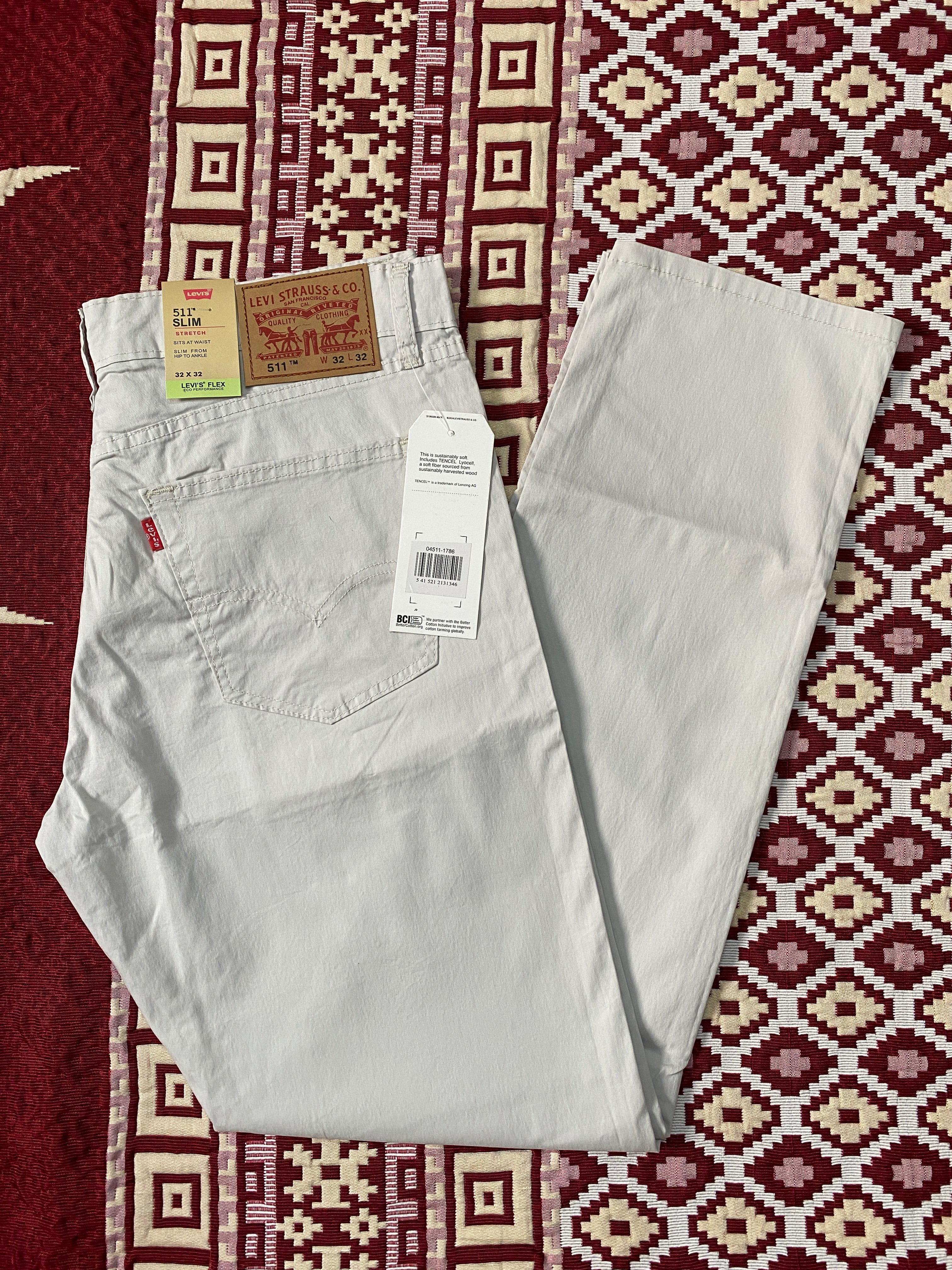 Levi’s 501 Original Straight Leg Jeans – Cream